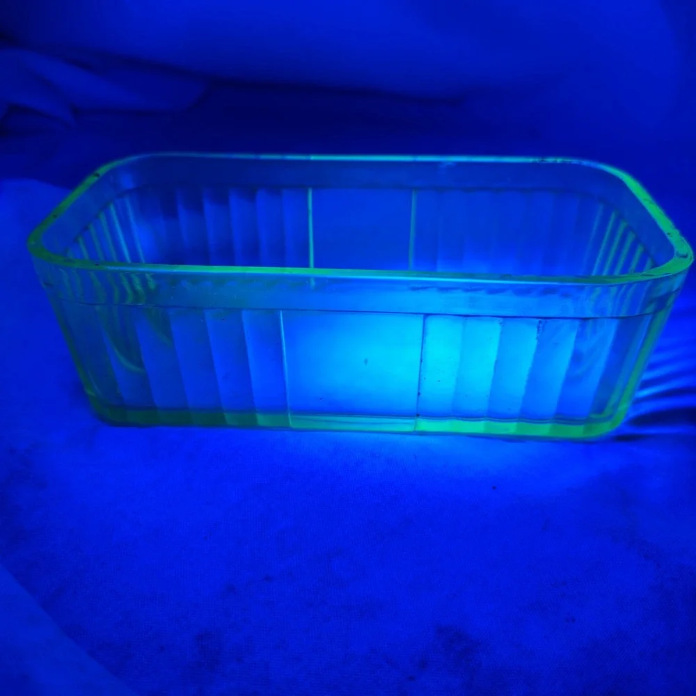 Vintage Green Uranium Depression Glass Ribbed Rectangular Refrigerator Dish